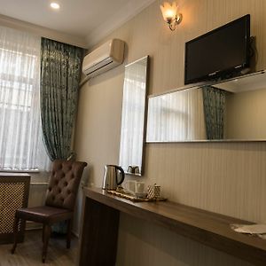 Icon City Hotel